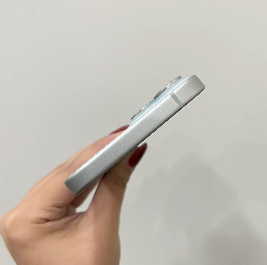 iphone 15 128 (60) iphone 15 128 (60)