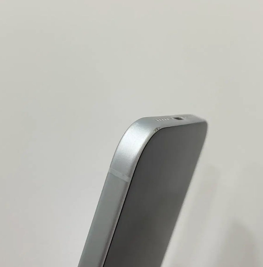 iphone 15 128 (60) iphone 15 128 (60)