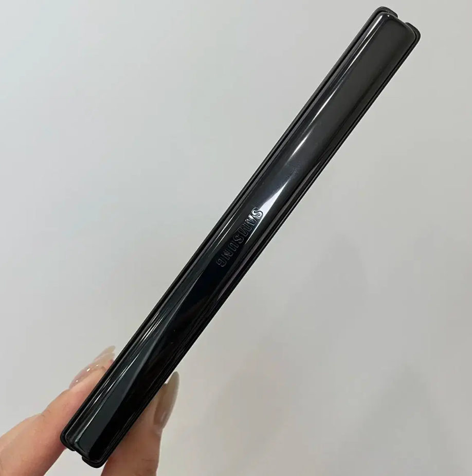 galaxy z fold3 256 (18) galaxy z fold3 256 (18)