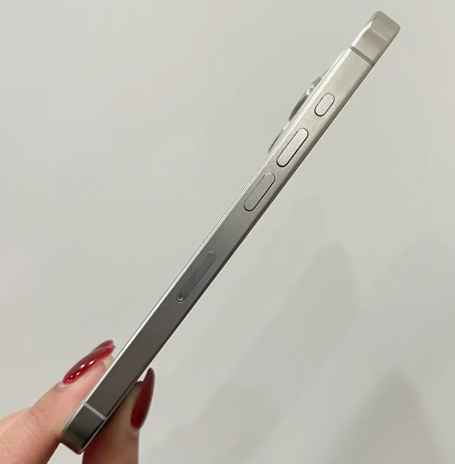 iphone 15 pro 128 (80) iphone 15 pro 128 (80)