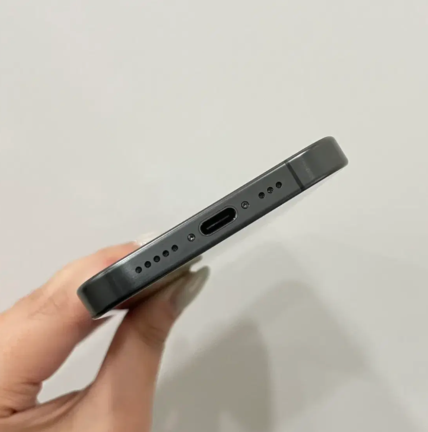 iphone 15 pro 256 (82) iphone 15 pro 256 (82)